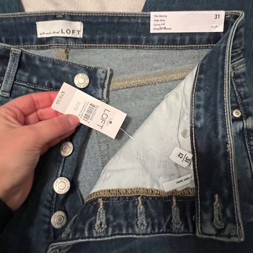 Loft Jeans - Picture 6 of 6